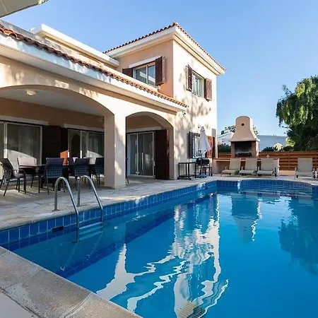 Located In A Stunning Area With Scenic Views ! *